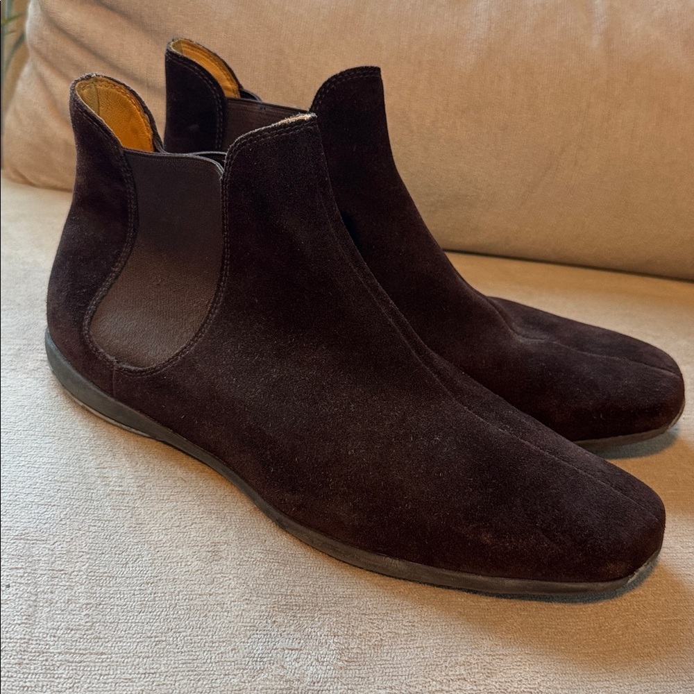 Tsubo Halian Chocolate Brown Suede Chukka Boots